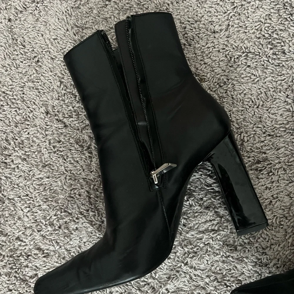 Zara Black Heeled Boots - Picture 2 of 4